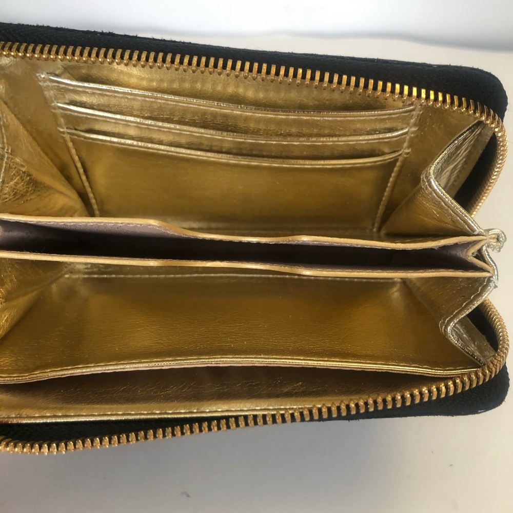 Michael Kors Embossed wallet - Picture 4 of 6